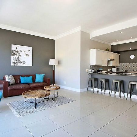 Hill House 1 Bedroom Кейптаун Екстериор снимка