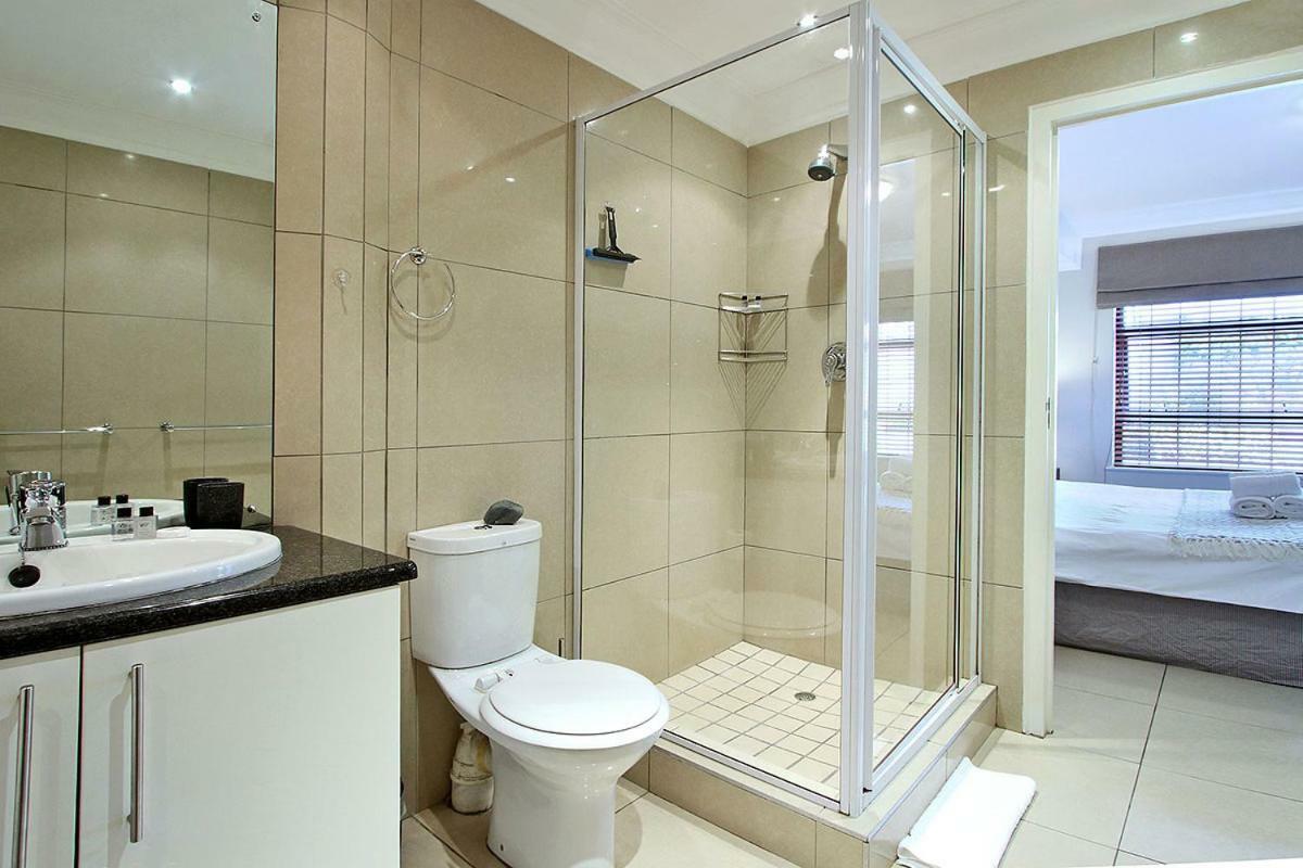 Hill House 1 Bedroom Кейптаун Екстериор снимка